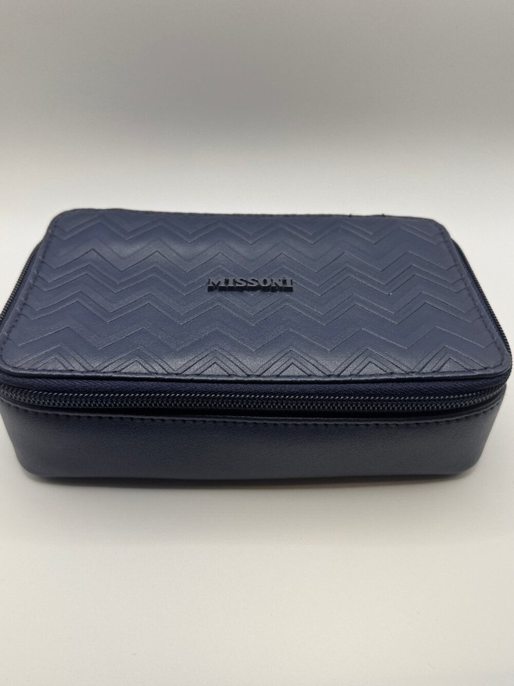 MISSONI Delta One First Class Amenity Travel Makeup Bag Blue